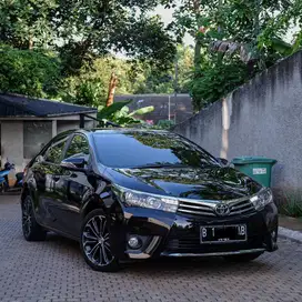 Low KM dan Antik 50rb Toyota Altis V 1.8 2015 CVT