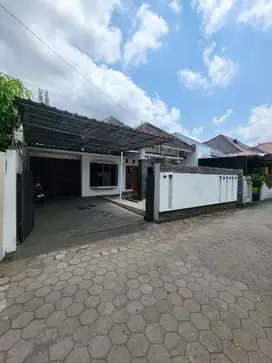 Di Sewakan rumah minimalis Di Jakal km 6,5 deket UGM