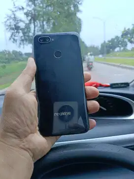 Realme 2 Pro 8 / 128 minus nga ada dus