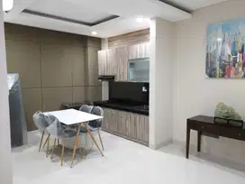 DIJUAL RUMAH 2,5 LANTAI VANYA PARK FULL RENOV&FURNISHED BARU