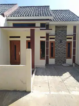 rumah ready hanya 135jt akses mobil 5menit stasiun di bojonggede