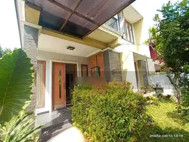 Jual Rumah di Komplek Curug Indah Jatiwaringin, jakarta Timur