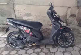 DI JUAL HONDA BEAT KARBU 2010.