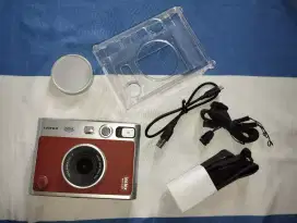 Kamera Digital Polaroid Instax mini Evo 2024