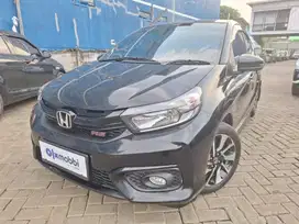 Honda Brio 1.2 RS Bensin-MT 2021 Hitam /