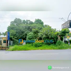 tanah pinggir jlan raya kaliurang Km 9 cocok usaha ruko dll