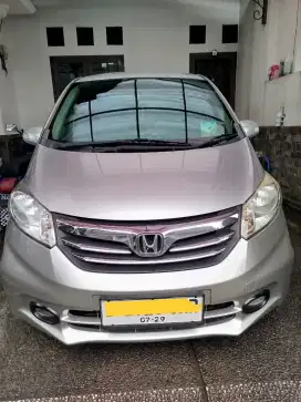 Honda Freed 1.5 S AT 2013 Silver