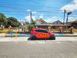 tanah dan bangunan pinggir jalan timoho kodya cocok usaha