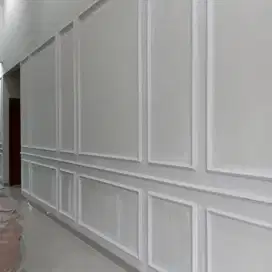 Molding dinding