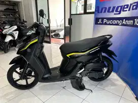 Yamaha Mio Gear 125cc Tahun'. 2022 km 5Rb Anugerah Motor Pucang Anom