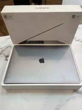 Macbook Pro 2019 i9