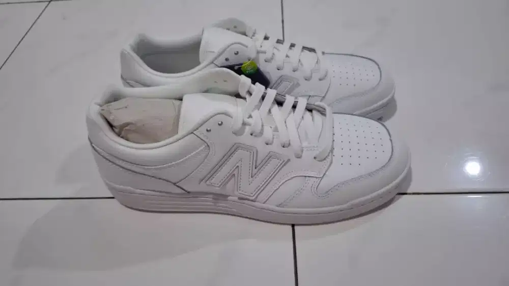 Sepatu Sneakars New Balance size 9.5 brand NEW sepatu pria new balance