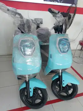 SEPEDA LISTRIK UWINFLY M60 BLUE SPEED 45 KM/J