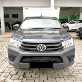 TOYOTA HILUX PU BOX 2.0 MT 2020