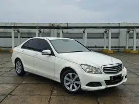 Mercedes Benz Mercy C200 CGI 2012 Low KM 62RB Antik