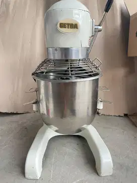 Getra B-10 Planetary Mixer 10 L / Mixer Roti & Kue 3 Mata Pisau (5)