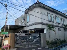 Dijual Rumah Pusat Kota Surabaya Jl. Ketabang Ngemplak