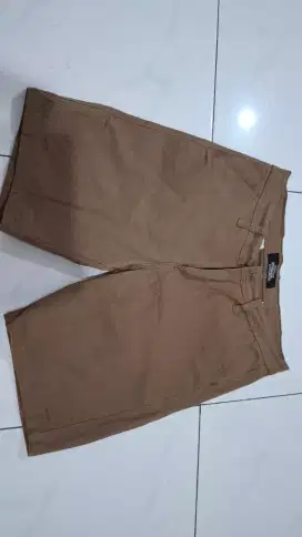 Celana Pendek Chino coklat cream Bahan Premium size 33