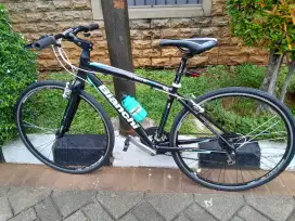 Sepeda hybrid bianchi special