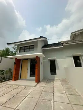 Eksklusif! Rumah Modern Minimalis 300 Jutaan, SHM, Carport 2 Mobil