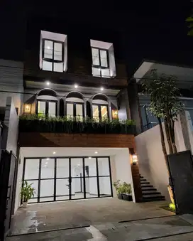 DIJUAL Rumah Bagus Semi Furnished di Pondok Indah