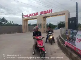 OVER KREDIT PERUMAHAN TANJAKAN INDAH BLOK DEPAN