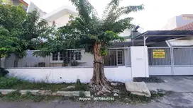 Rumah Dharmahusada Indah Lebar 15 meter Depan Ruang Terbuka Taman Hijo