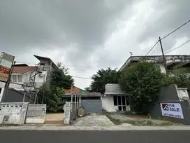 jual rumah hitung tanah di lebak bulus 1 raya Jakarta selatan