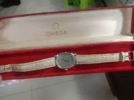 Omega ladies manual winding