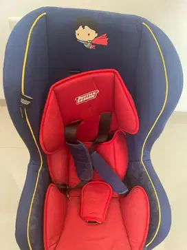 Car seat baby justice league