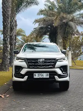 LIKE NEW | TOYOTA FORTUNER 2.8 GR PMK 2023 | TT Pajero Innova CRV VOXY