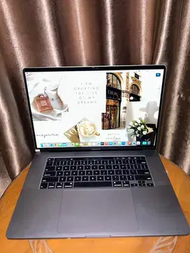 Macbook Pro 2019 16inch 32/512 core i9