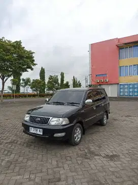 DIJUAL TOYOTA KIJANG LGX 1.8 EFI 2004 BENSIN