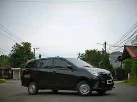 Daihatsu Sigra 1.0cc D 2023 Manual Hitam Surabaya