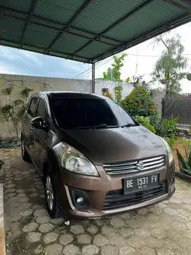 mobil ertiga GL 2013