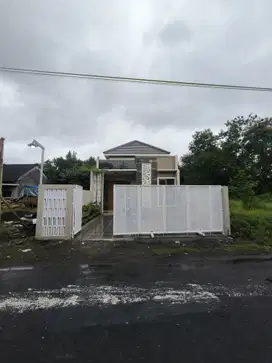 Rumah Minimalis Siap Huni di Mlati Sleman Yogyakarta RSH 840