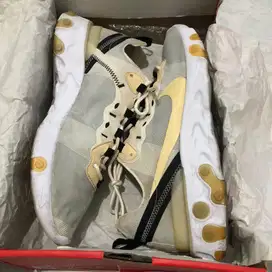 Sepatu Sneakers Nike React Element 55 Second Preloved size 44 Fullset