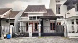 Rumah furnsih di gito gati dekat mall sch