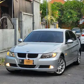 LOW KM 71 Ribu! BMW E90 320i MATIC