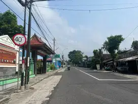 Tanah Villa dengan Pemandangan Gunung Merapi di Kaliurang