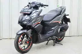 VARIO 160 CBS HITAM