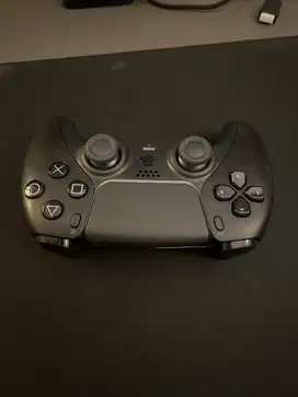 Dualsense 5 (PS5 controler)