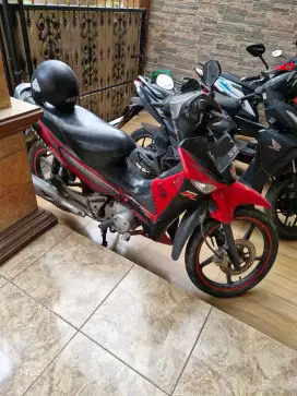 HONDA Supra X 125R