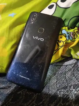 Vivo v11i..Ram 8/256..No Minus...HP BATANGAN AJA