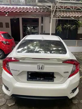 Honda Civic 2017 Bensin