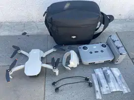 DJI Mini 2 SE Combo