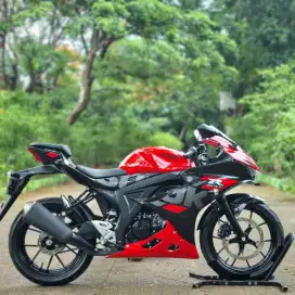 SUZUKI GSX150R MERAH 2023 KM 500 PERAK ISTIMEWA PAJAK PANJANG