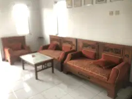 Set kursi sofa tamu