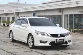 [KM 40RB] Honda Accord VTIL 2015 LOW KM Service Record Honda Mulus