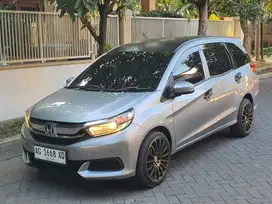 Dp 8 jt mobilio S MT  2018  medium silver